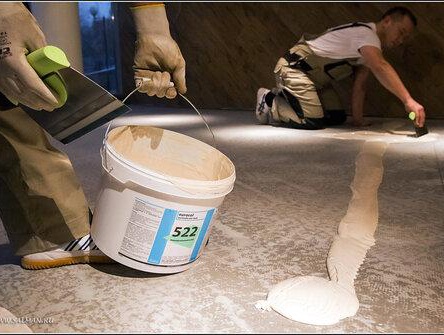 Клей для гибких покрытий